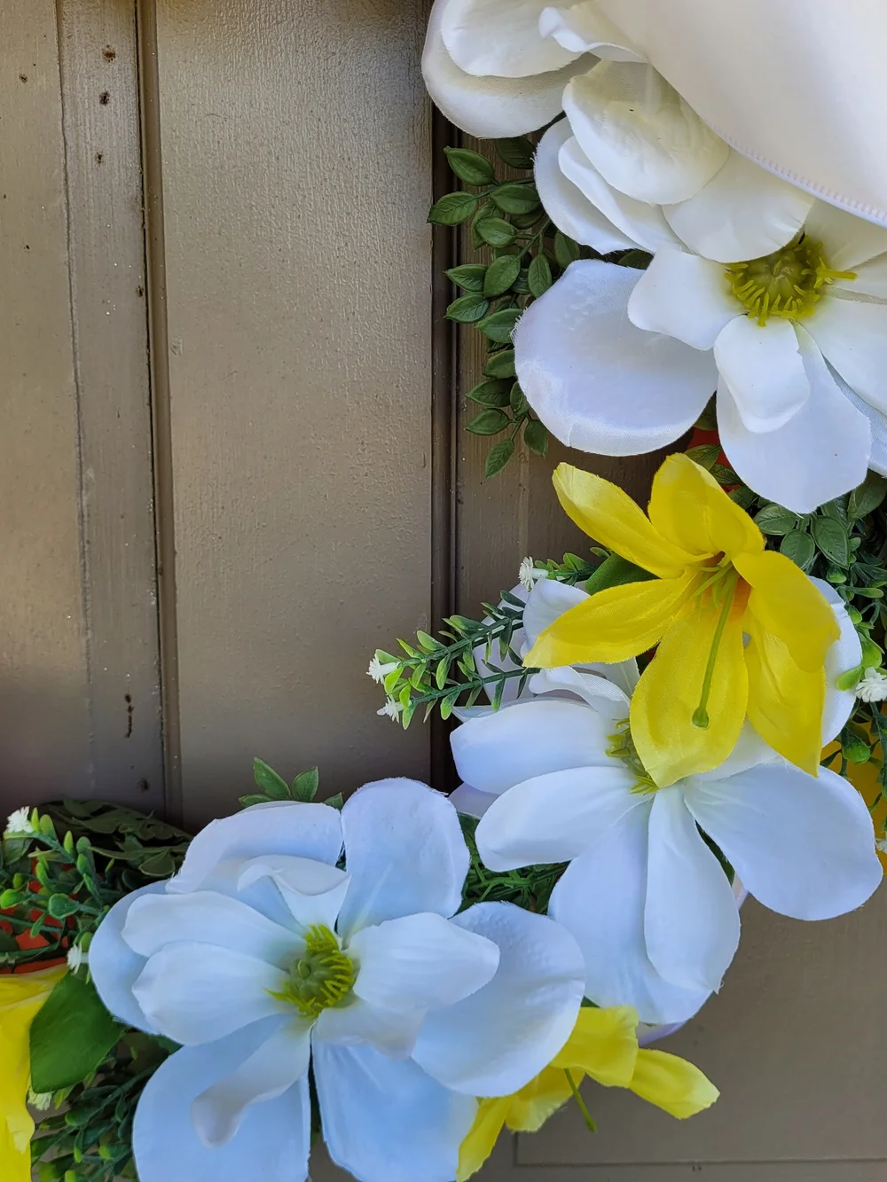 Spring Yellow & White Floral Door Wreath with Bow New